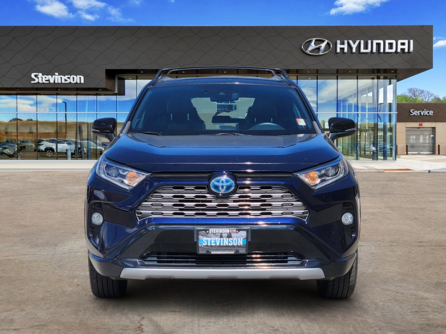 Used 2021 Toyota RAV4 XSE w/ XSE Grade Weather Package image 6