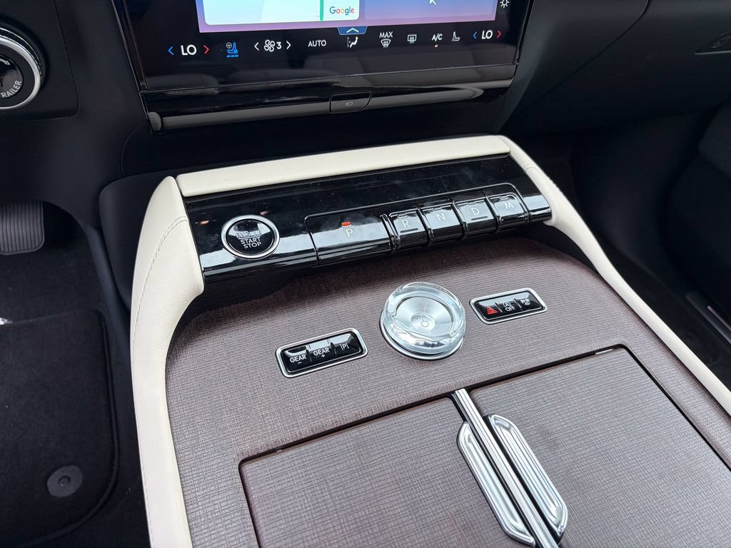 New 2027 Lincoln Navigator Reserve AWD/4WD image 42