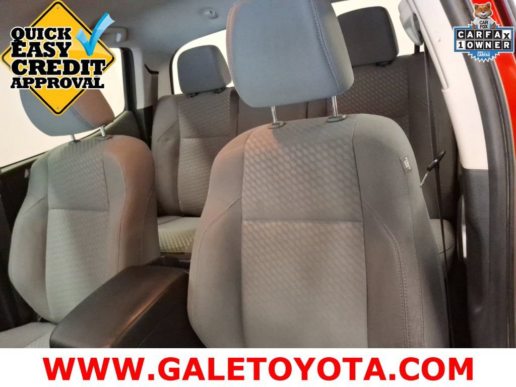 Used 2020 Toyota Tacoma SR5 AWD/4WD image 18