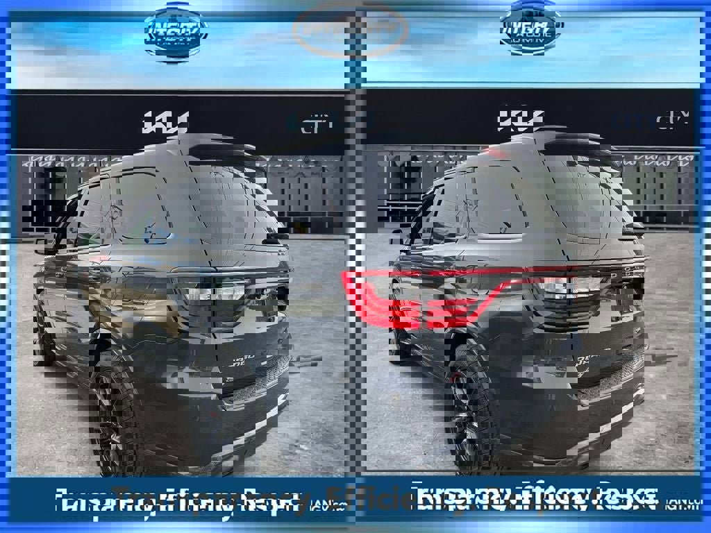 Used 2018 Dodge Durango SRT w/ SRT Interior Appearance Group image 5