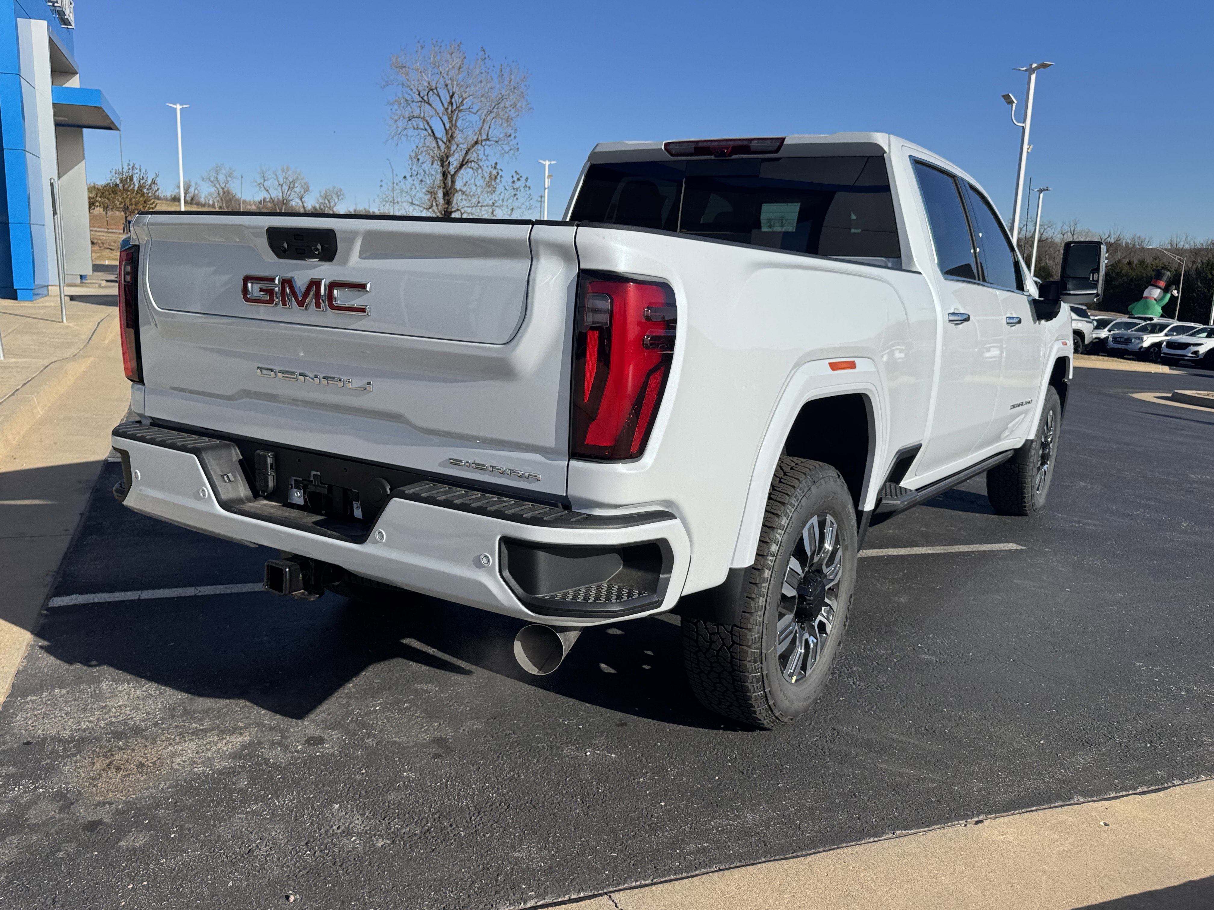 New 2026 GMC Sierra 2500 Denali w/ Denali Reserve Package image 4