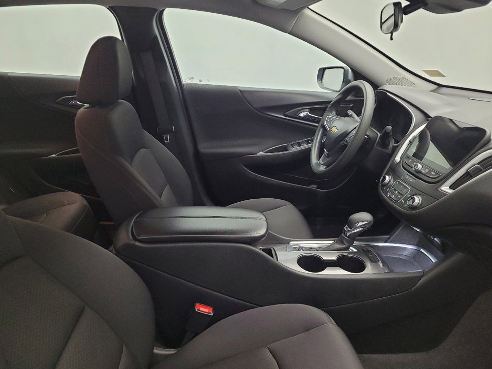 Used 2023 Chevrolet Malibu LT image 21