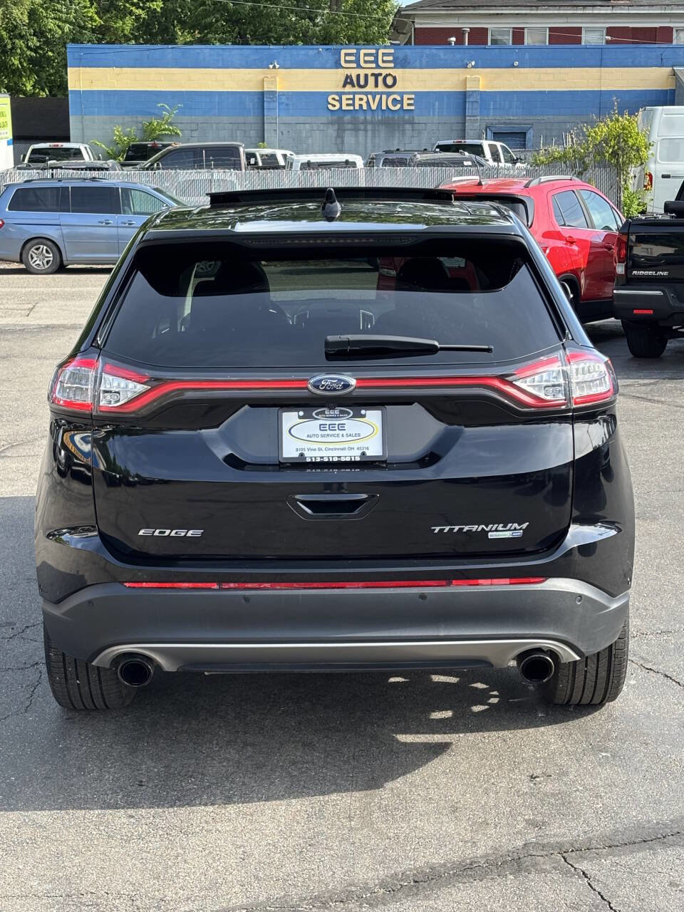 Used 2016 Ford Edge Titanium w/ Equipment Group 302A AWD/4WD image 7