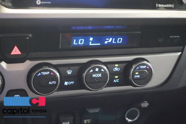 Certified 2022 Toyota Tacoma SR5 AWD/4WD image 21
