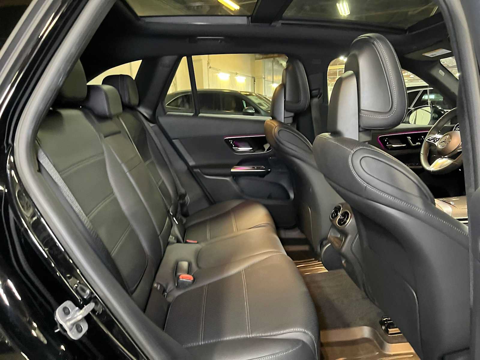 Used 2026 Mercedes-Benz GLC 300 4MATIC image 13