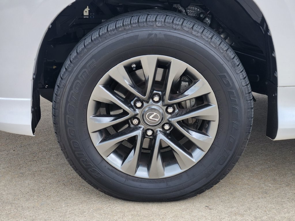Used 2021 Lexus GX 460 Premium w/ Premium Package AWD/4WD image 10