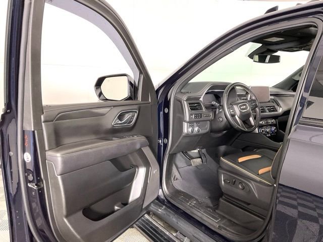 Used 2024 GMC Yukon AT4 w/ AT4 Premium Package image 30