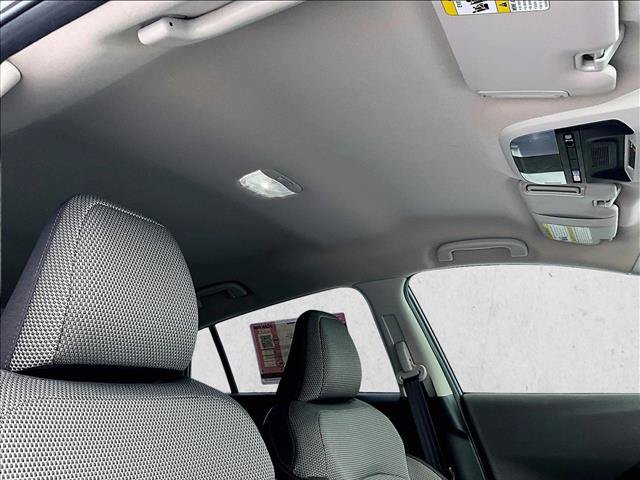 Used 2024 Subaru Crosstrek 2.0i Premium w/ Crosstrek Mirror Package AWD/4WD image 17