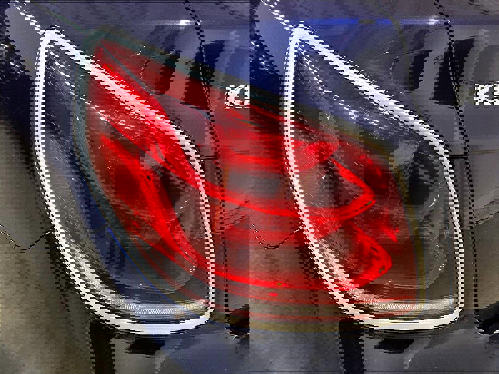 Used 2019 Kia K900 Luxury image 33