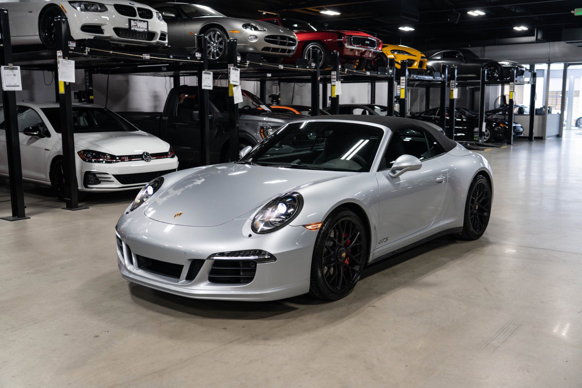 Used 2015 Porsche 911 Carrera GTS RWD image 1
