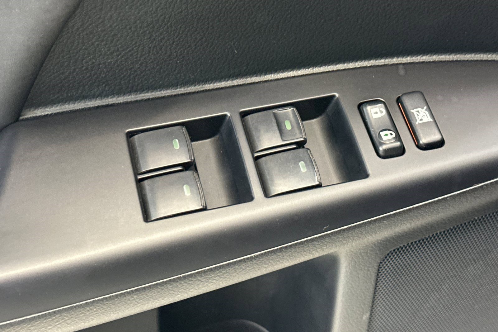 Used 2014 Lexus CT 200h image 13