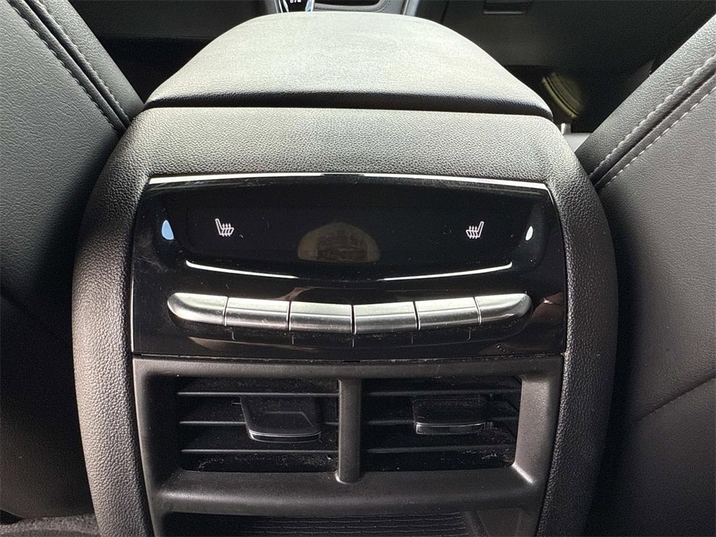 Used 2023 Cadillac XT5 Premium Luxury image 28