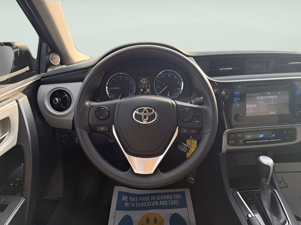 Used 2017 Toyota Corolla L image 15