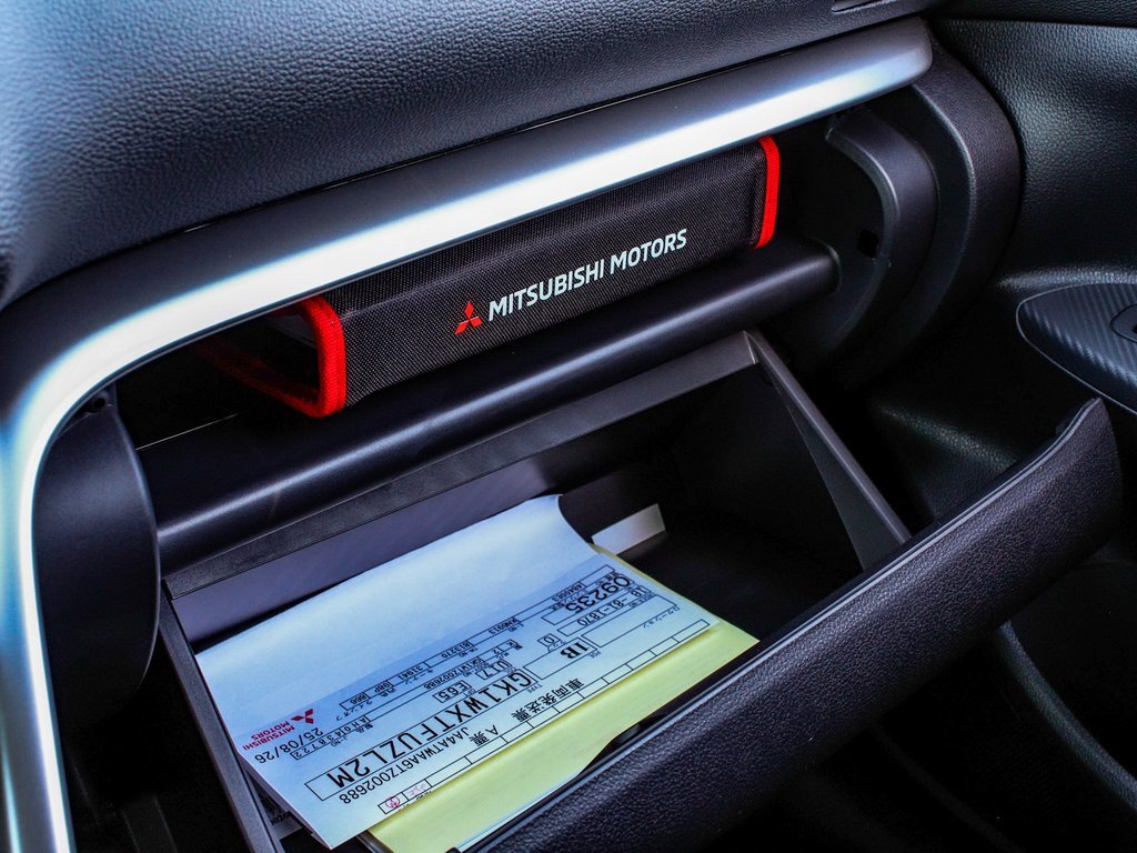 New 2026 Mitsubishi Eclipse Cross SEL image 19