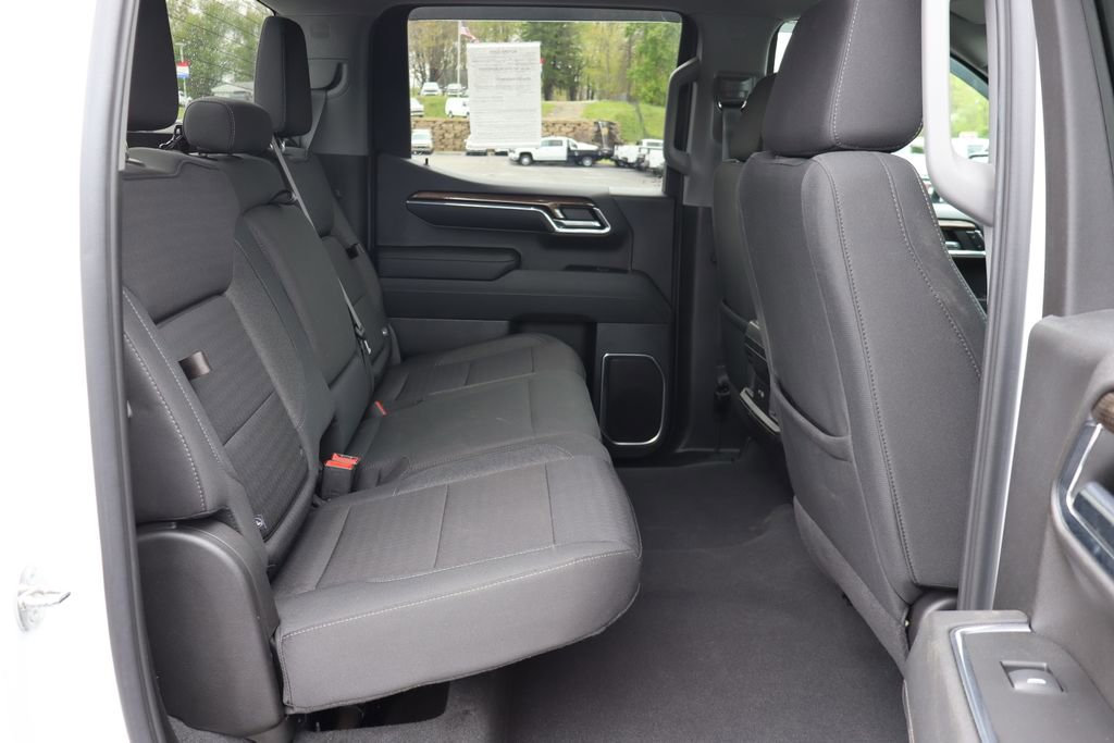 Used 2023 Chevrolet Silverado 1500 RST w/ Z71 Off-Road Package AWD/4WD image 19