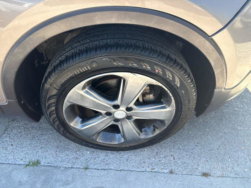 Used 2013 Buick Encore FWD image 7