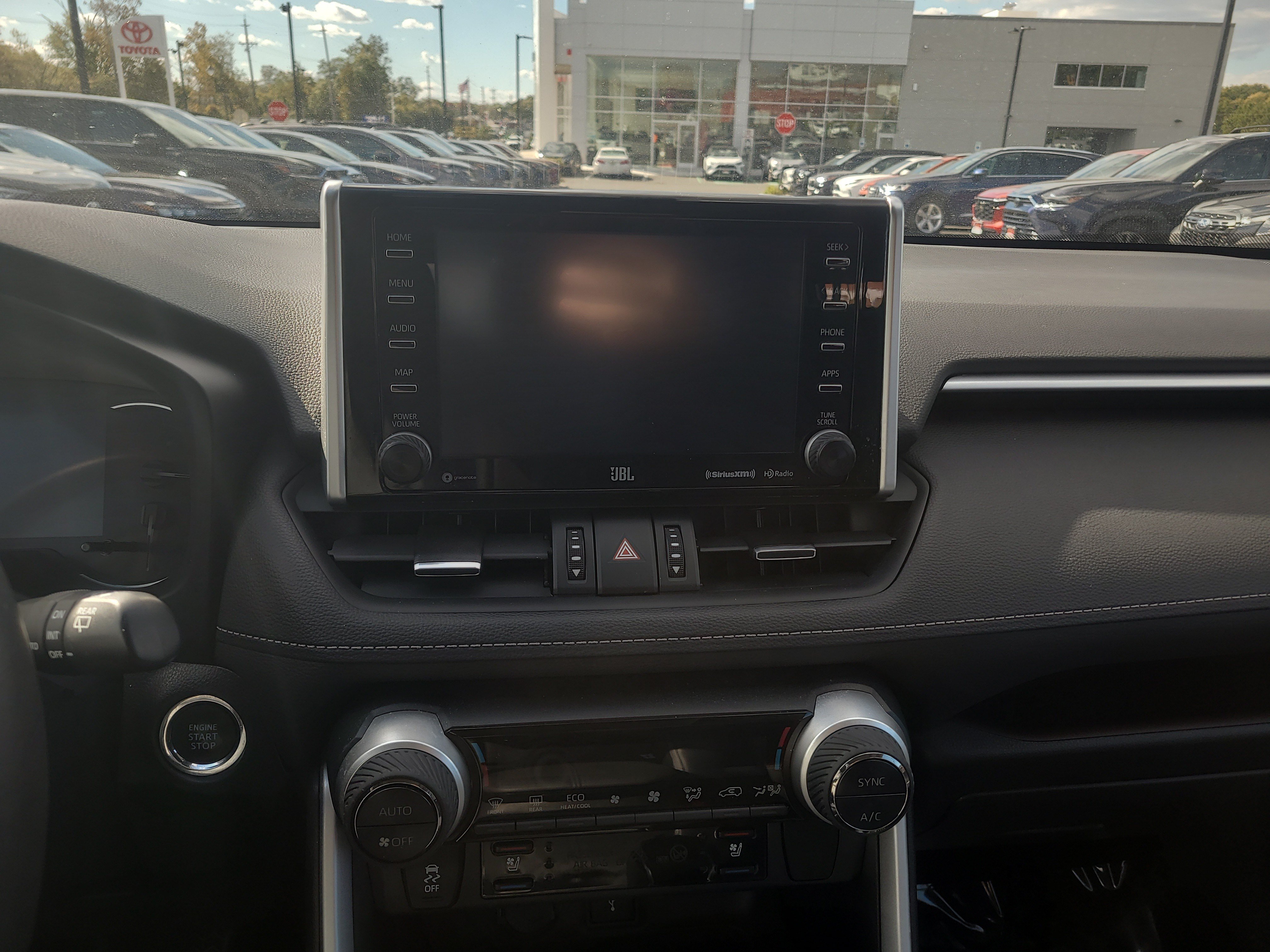 Used 2020 Toyota RAV4 Limited w/ Limited Grade Weather Package AWD/4WD image 20