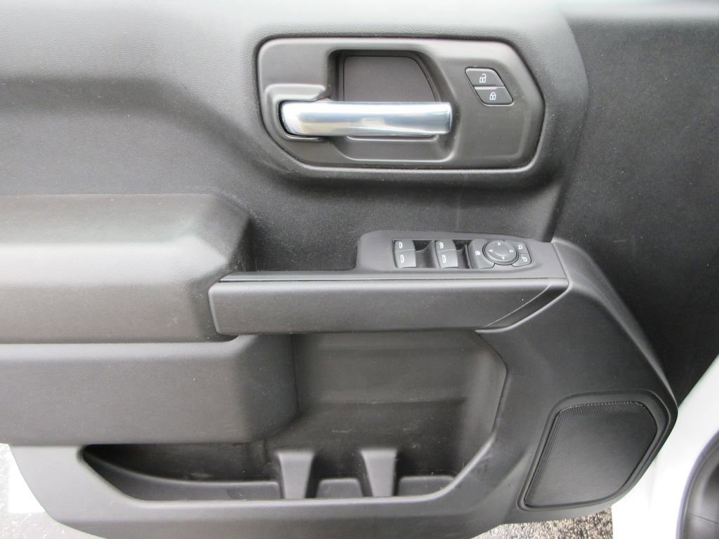 Certified 2022 Chevrolet Silverado 1500 Custom image 21