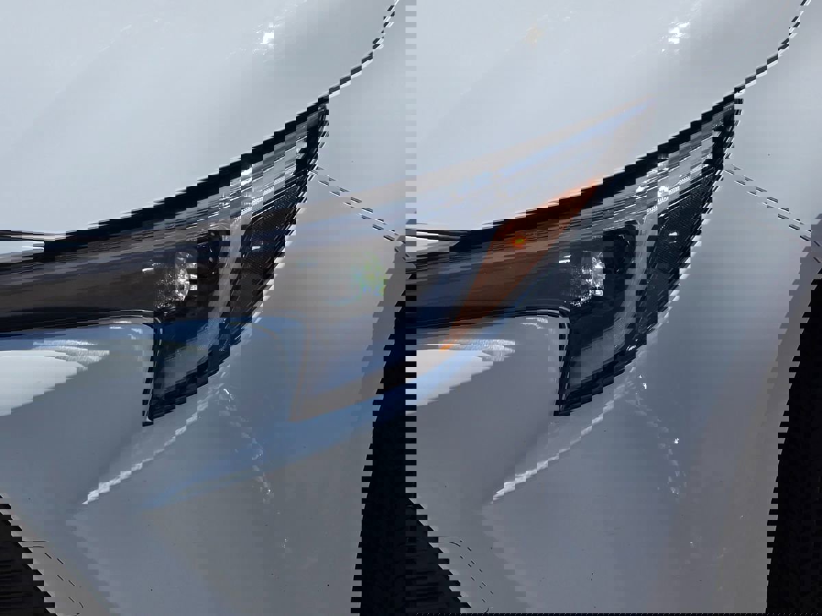 Used 2023 Toyota Corolla LE image 9