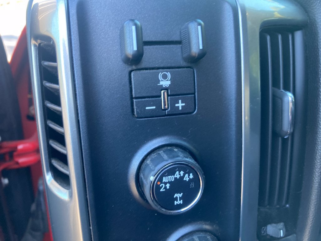 Used 2019 Chevrolet Silverado 1500 LT w/ All Star Edition AWD/4WD image 39