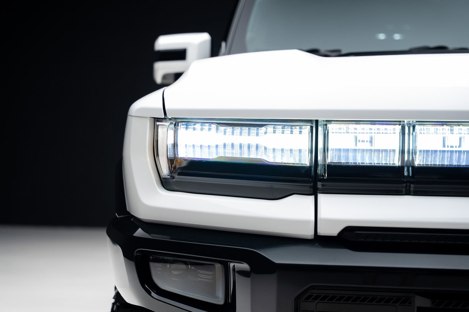 Used 2024 GMC Hummer EV 2X w/ Extreme Off-Road Package image 9