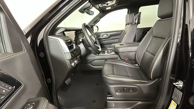 New 2026 GMC Yukon XL Elevation w/ Elevation Premium Package AWD/4WD image 12