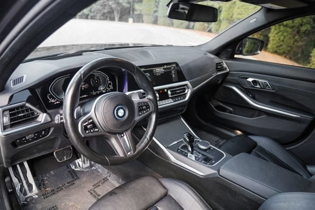 Used 2022 BMW 330e w/ M Sport Package RWD image 24