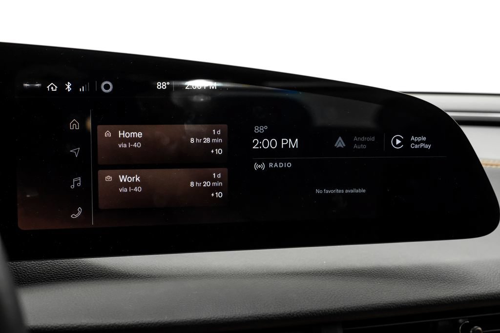 Used 2023 Lucid Air Touring AWD/4WD image 27