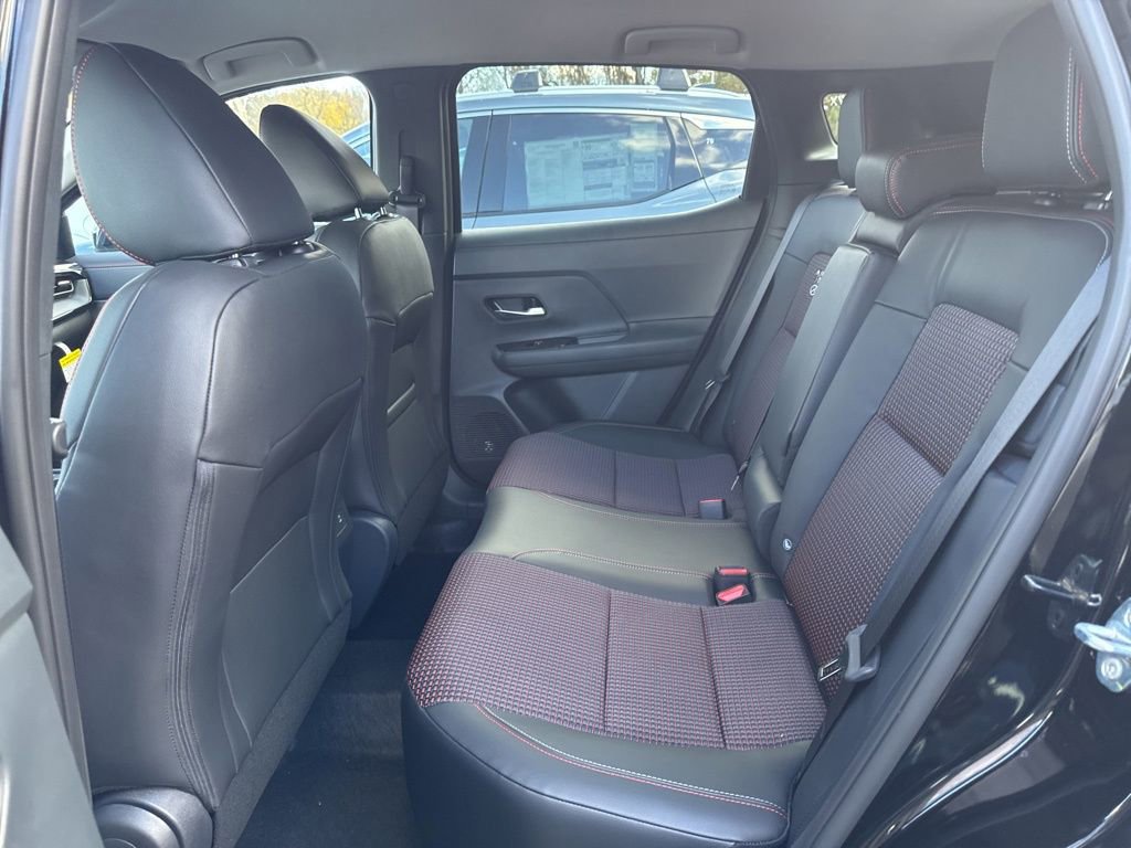 New 2026 Nissan Kicks SR w/ Cold Weather Package image 26