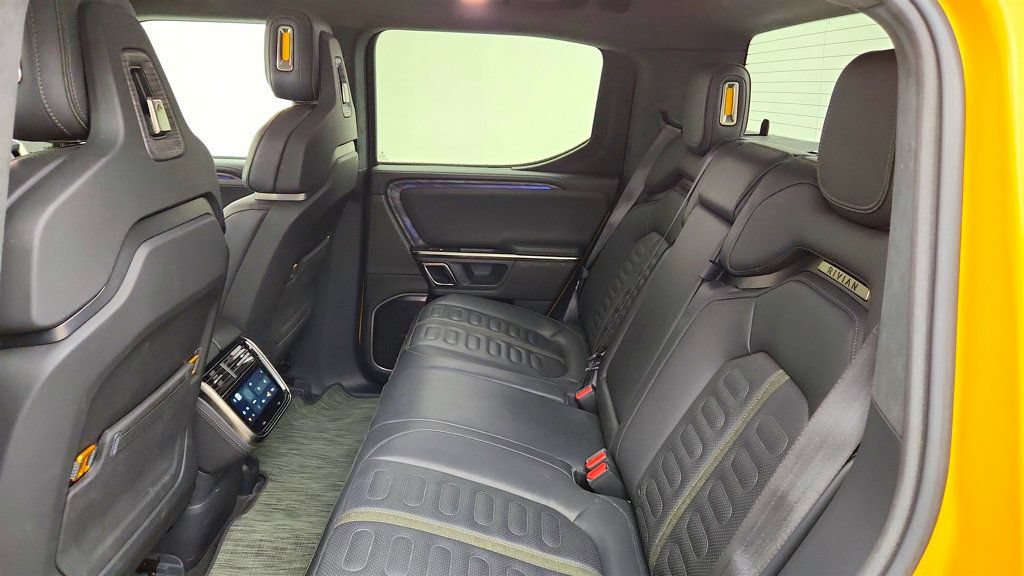 Used 2022 Rivian R1T Adventure AWD/4WD image 19