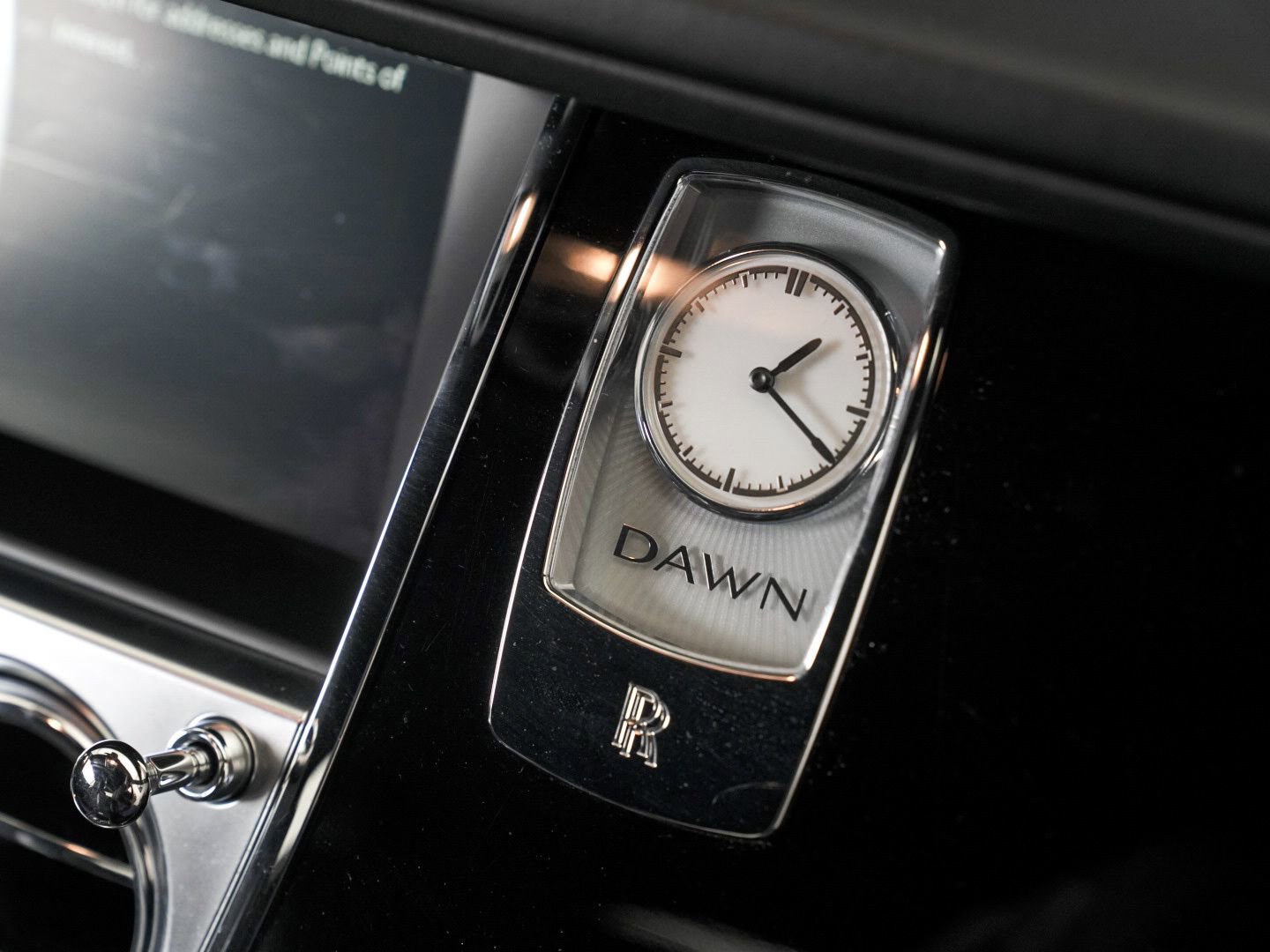 Used 2020 Rolls-Royce Dawn image 45