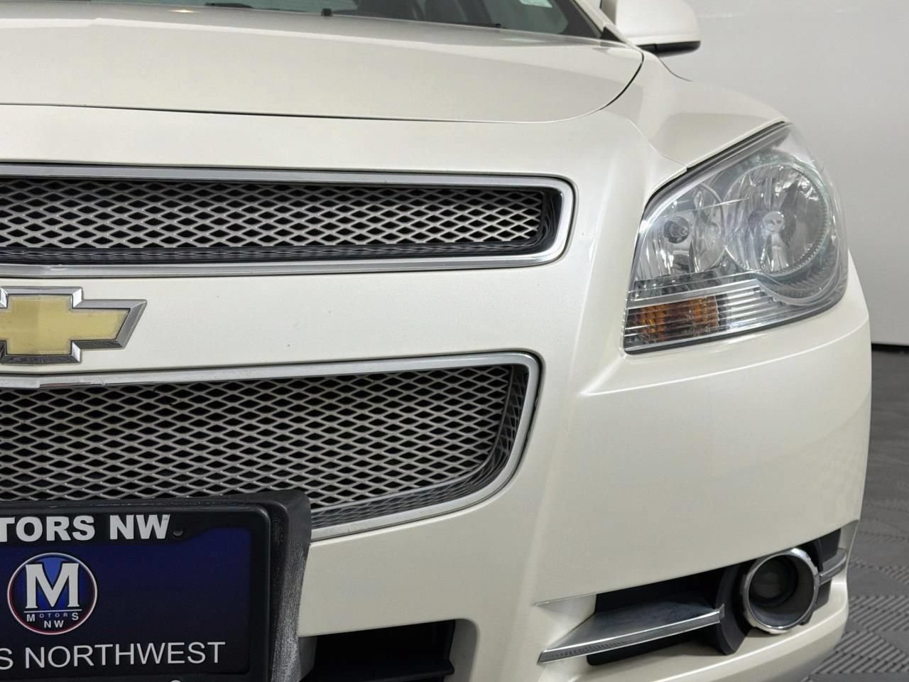 Used 2012 Chevrolet Malibu LTZ FWD image 4