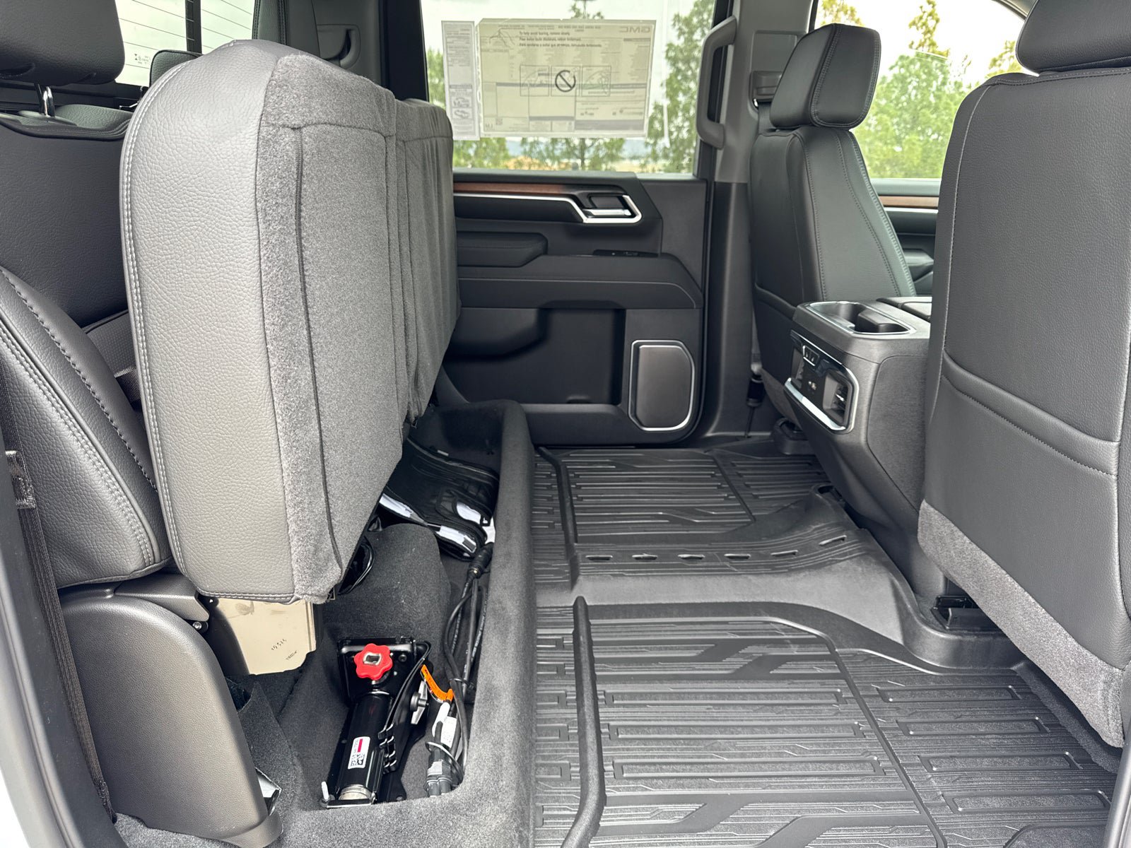 New 2026 GMC Sierra 2500 Denali w/ Denali Reserve Package AWD/4WD image 18