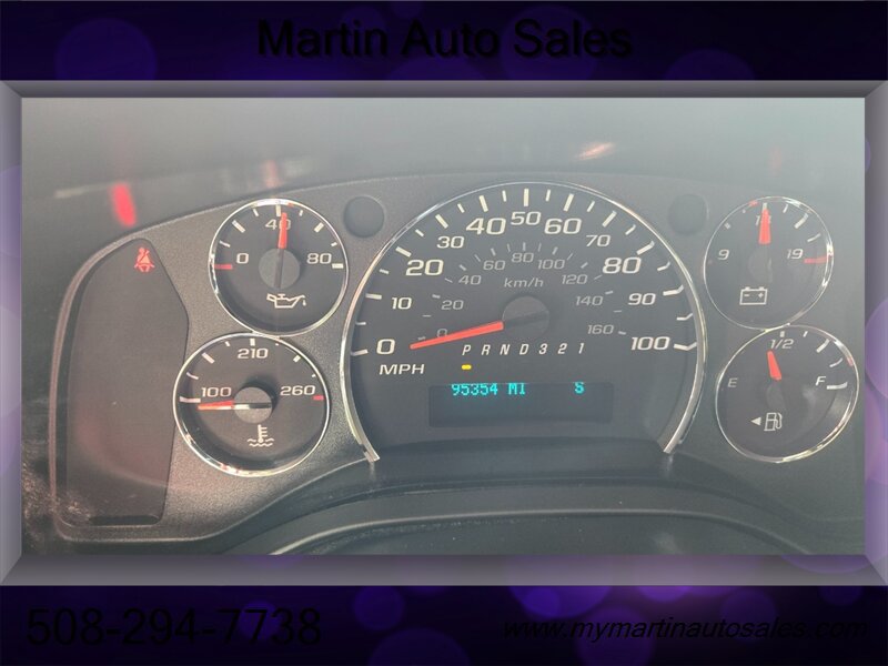Used 2010 Chevrolet Express 1500 AWD w/ Power Package image 10