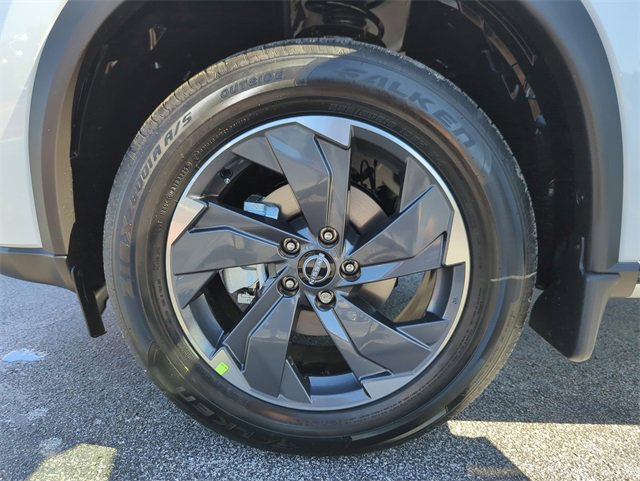 New 2026 Nissan Rogue SV image 43