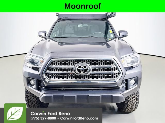 Used 2016 Toyota Tacoma TRD Off-Road w/ Premium & Technology Package AWD/4WD image 2
