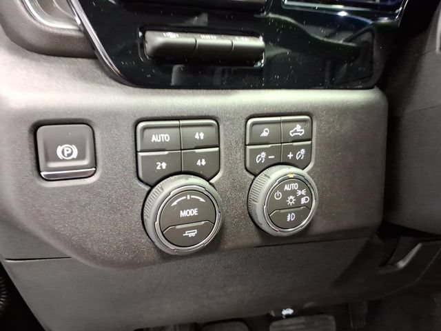 Used 2026 Chevrolet Silverado 2500 High Country w/ High Country Premium Package AWD/4WD image 20