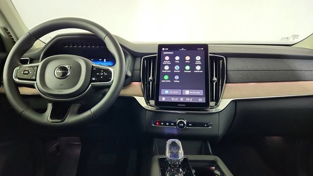 New 2026 Volvo XC90 B6 Plus w/ Protection Package Premier AWD/4WD image 26