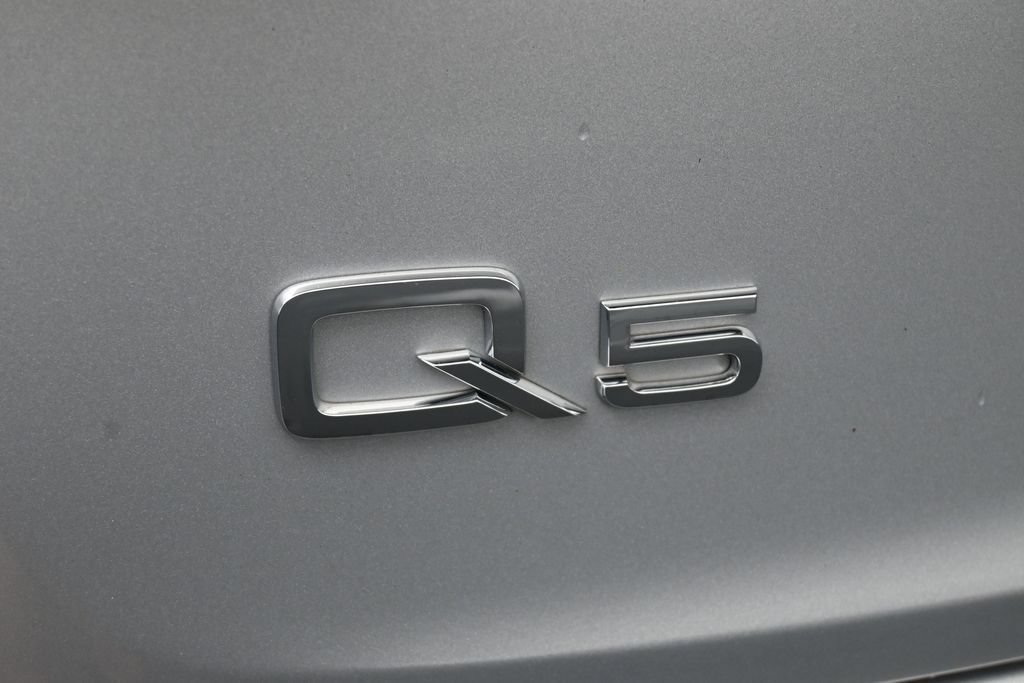 Used 2021 Audi Q5 Prestige AWD/4WD image 8