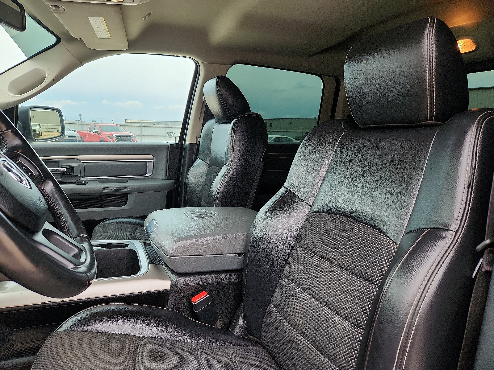 Used 2018 RAM 1500 Lone Star AWD/4WD image 13
