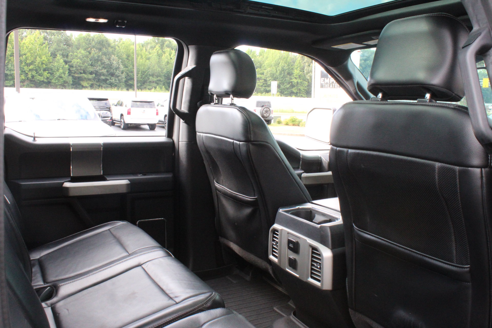 Used 2016 Ford F150 Lariat AWD/4WD image 32