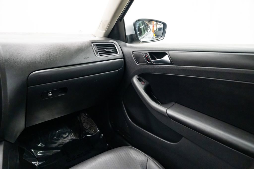 Used 2012 Volkswagen Jetta SE image 10