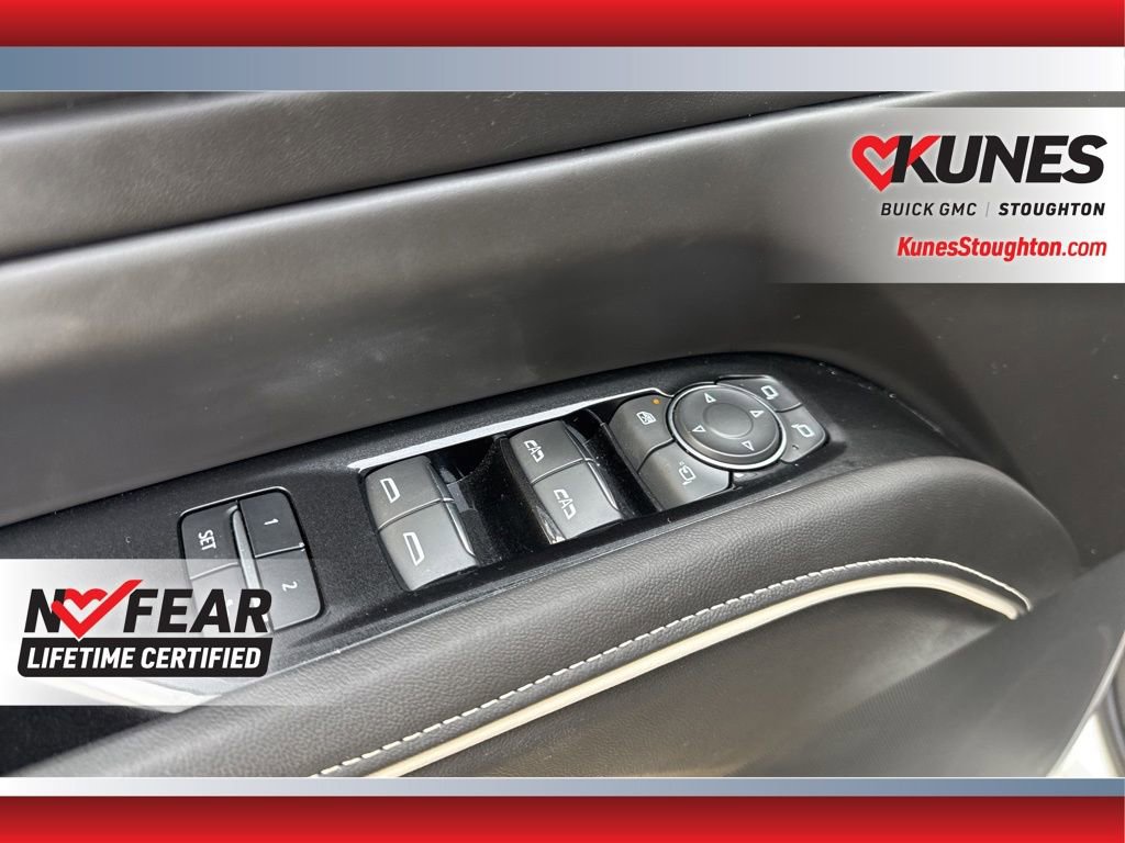 Used 2023 Cadillac Escalade V image 20