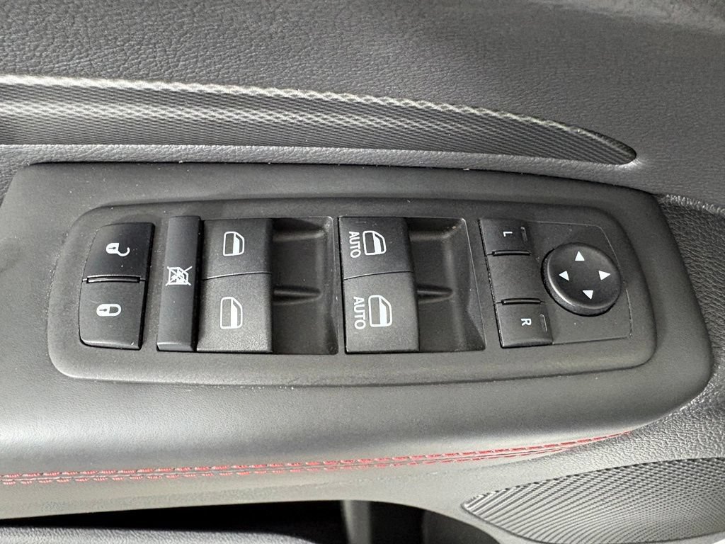 Used 2024 Dodge Durango GT RWD image 18