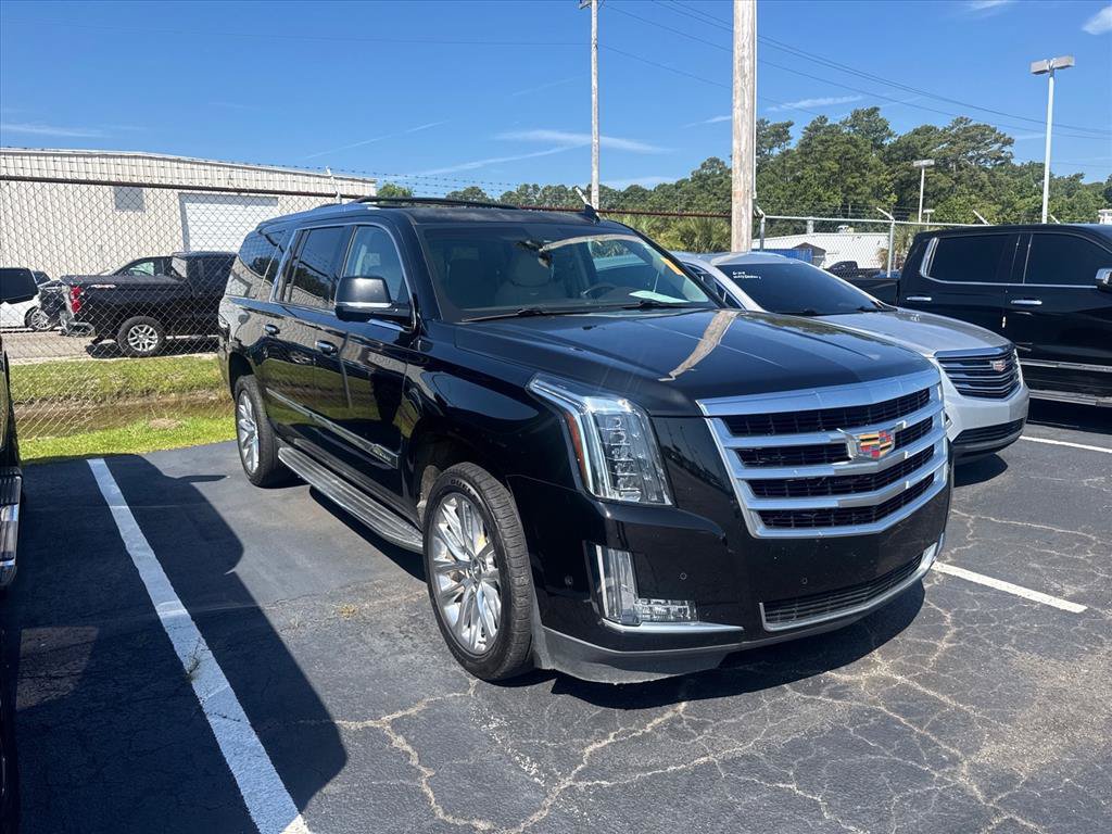 Used 2017 Cadillac Escalade ESV Luxury