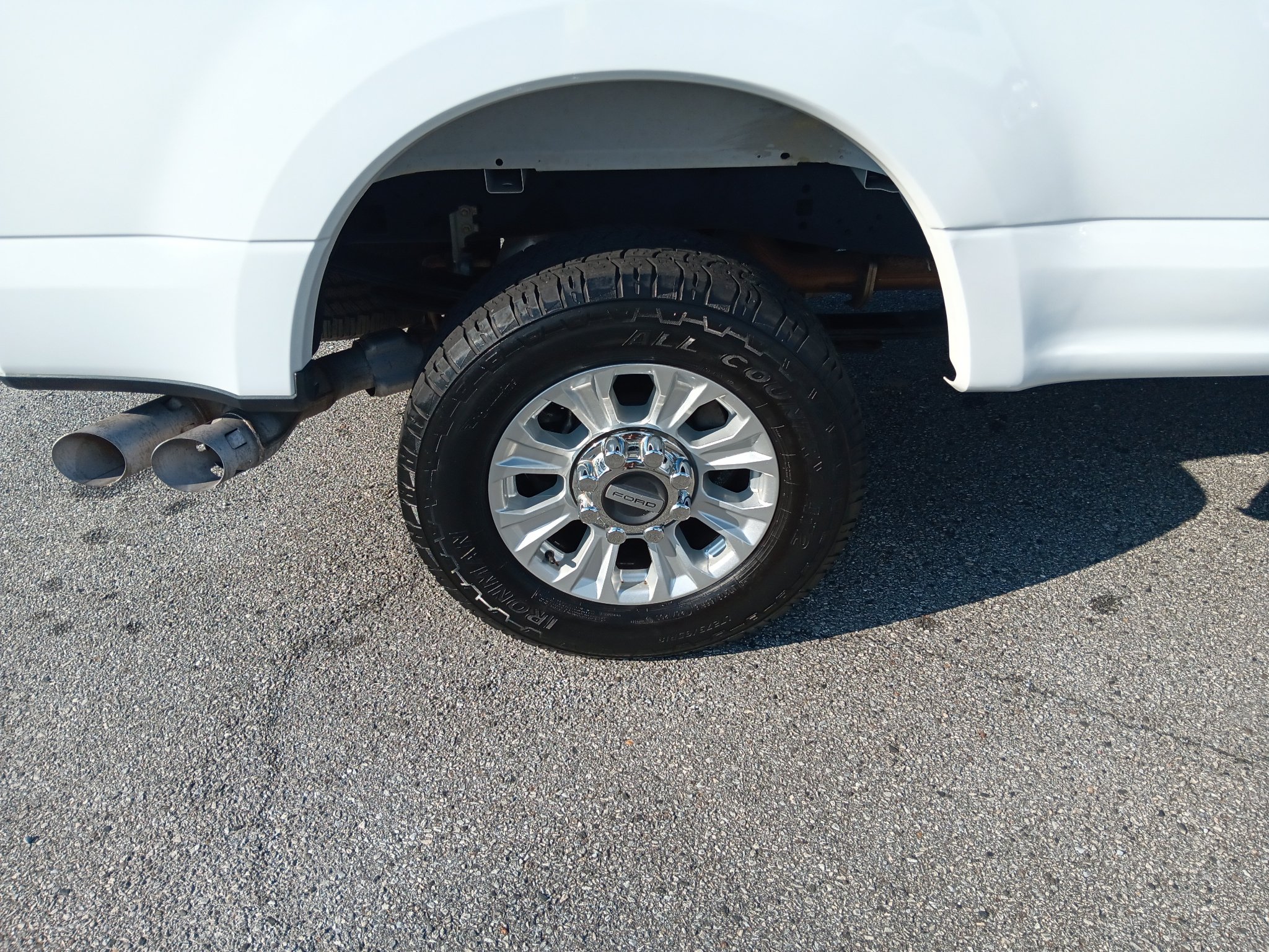 Used 2020 Ford F250 XLT AWD/4WD image 7