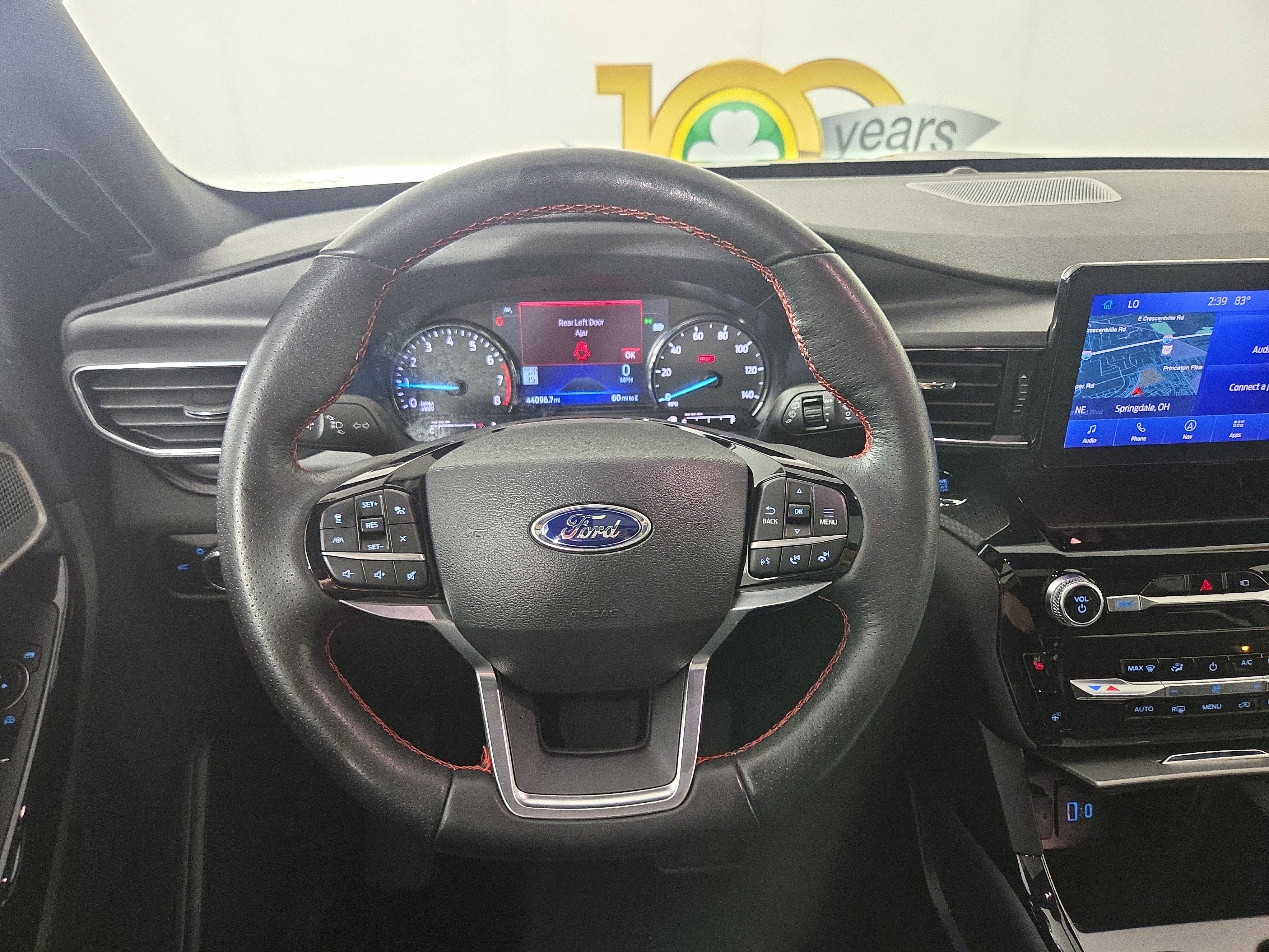 Used 2023 Ford Explorer ST-Line w/ Class IV Trailer Tow Package AWD/4WD image 15