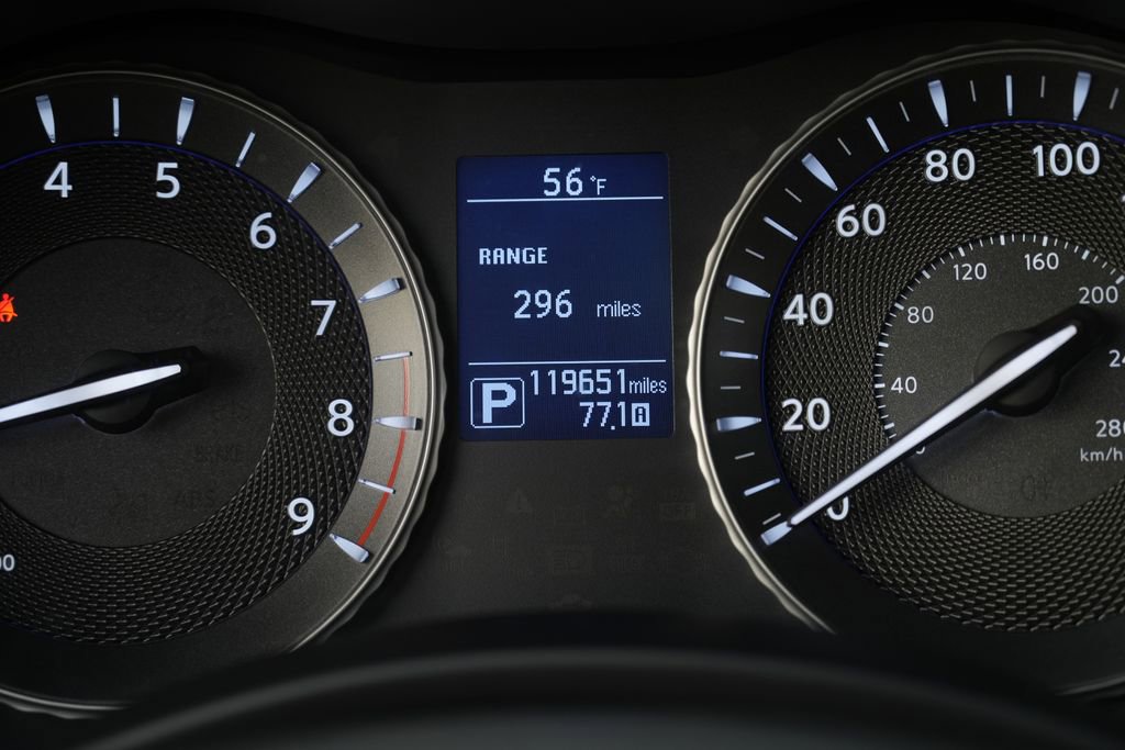 Used 2015 INFINITI Q70 L 3.7 RWD image 50