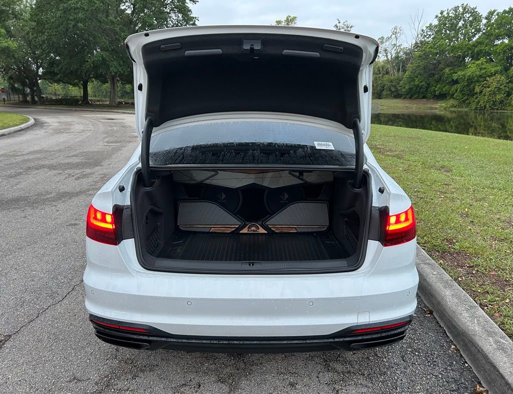 Used 2023 Audi A4 2.0T Premium Plus image 10