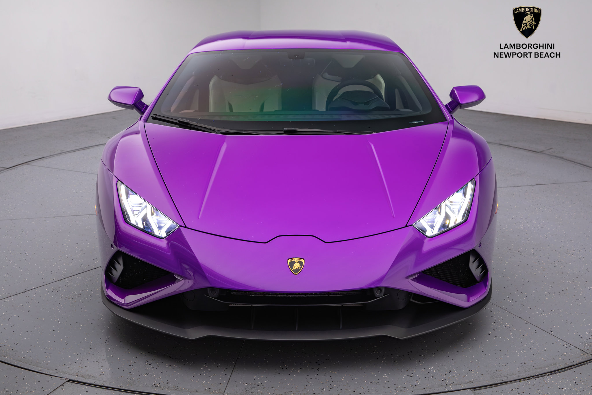 Used 2022 Lamborghini Huracan EVO image 3